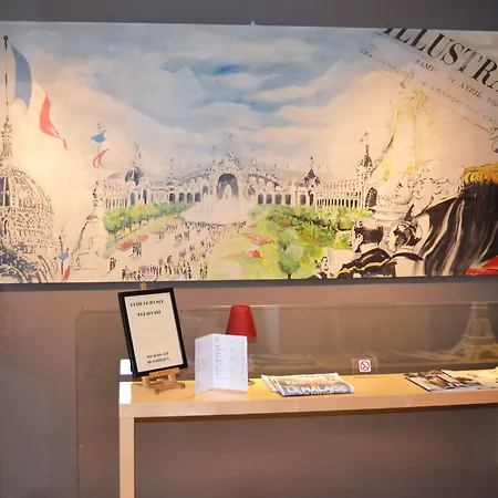 De L'exposition - Tour Eiffel 3* Parigi