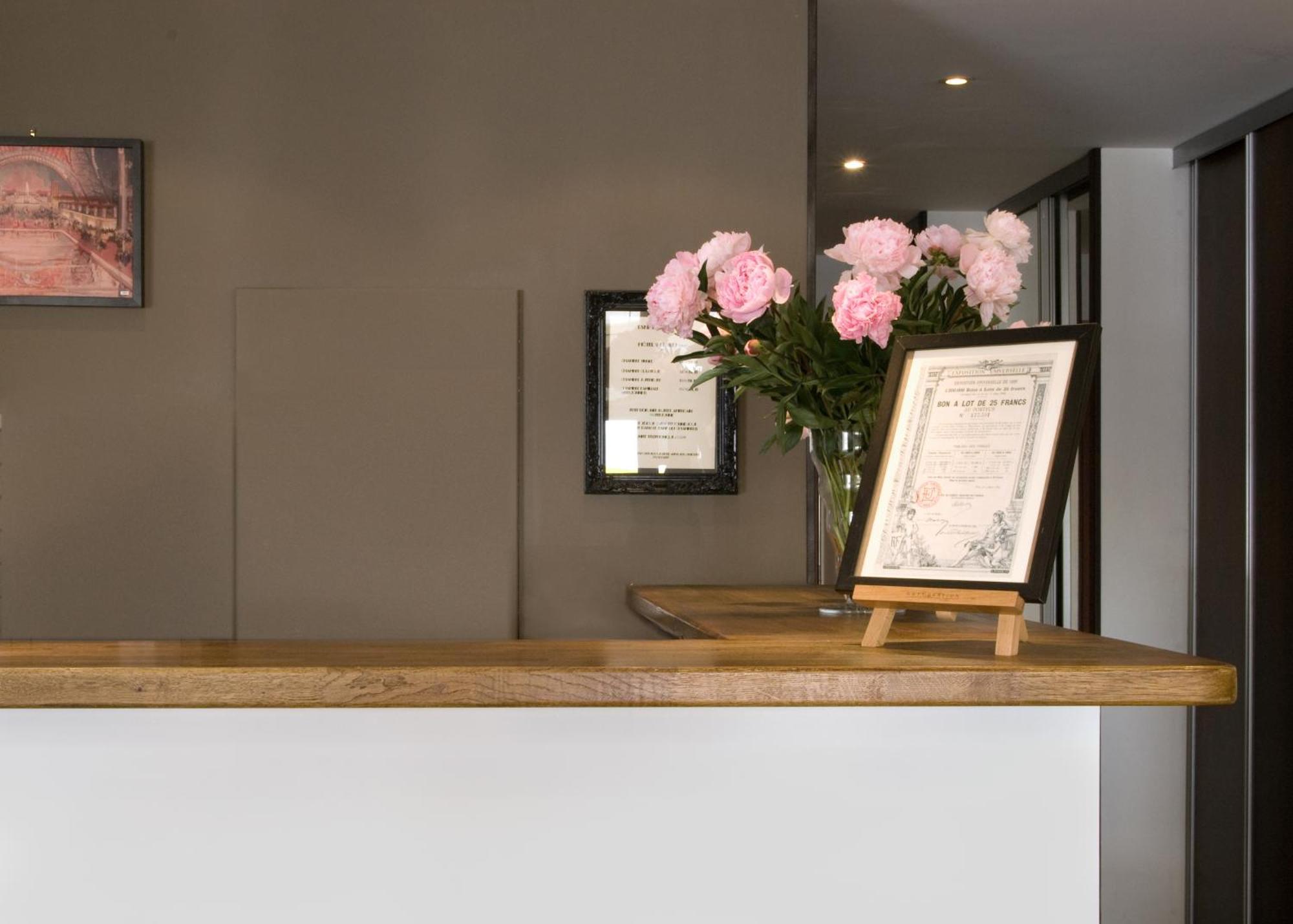 Hotel De L'exposition - Tour Eiffel Paris