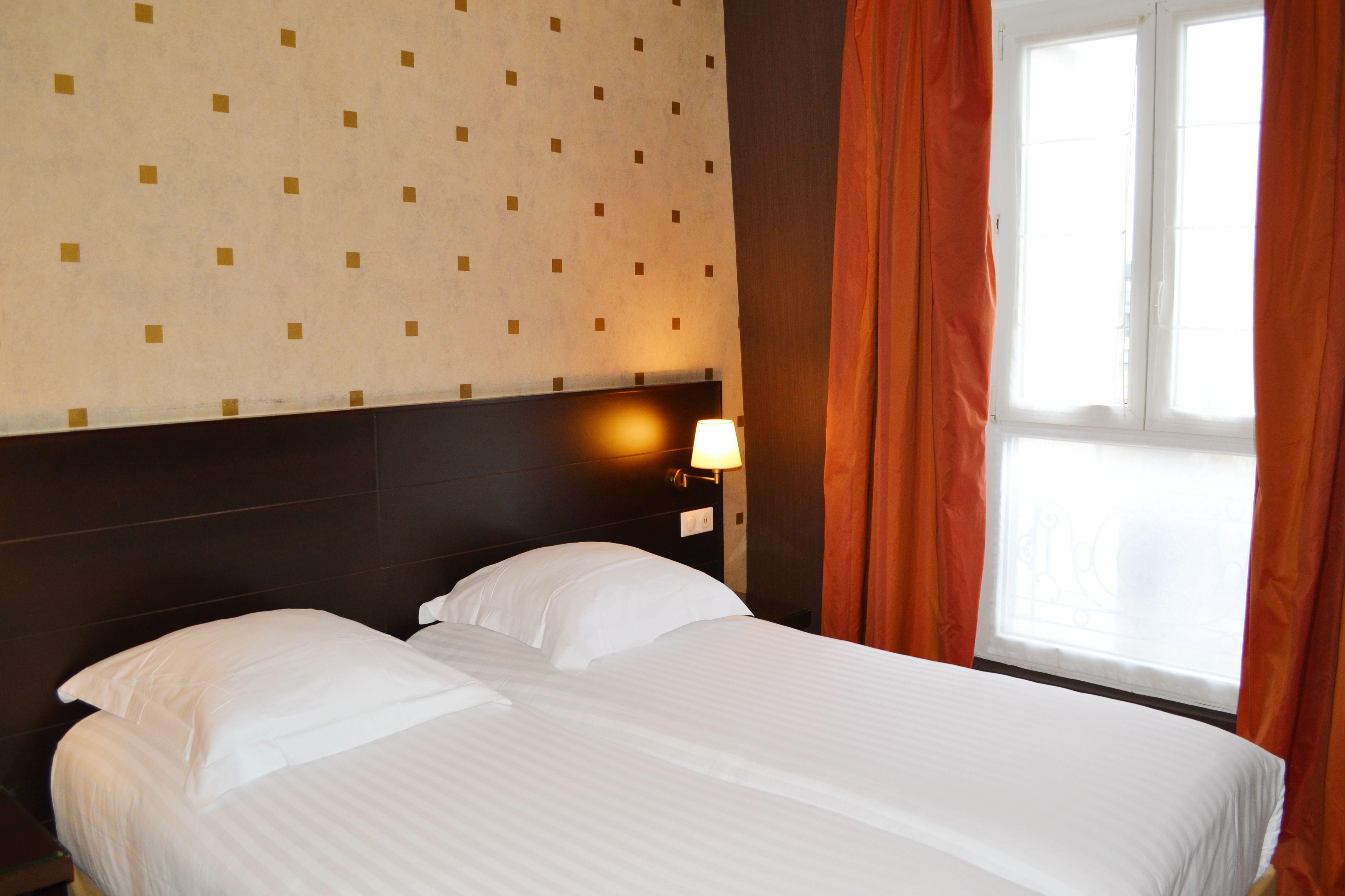 De L'exposition - Tour Eiffel Hotel