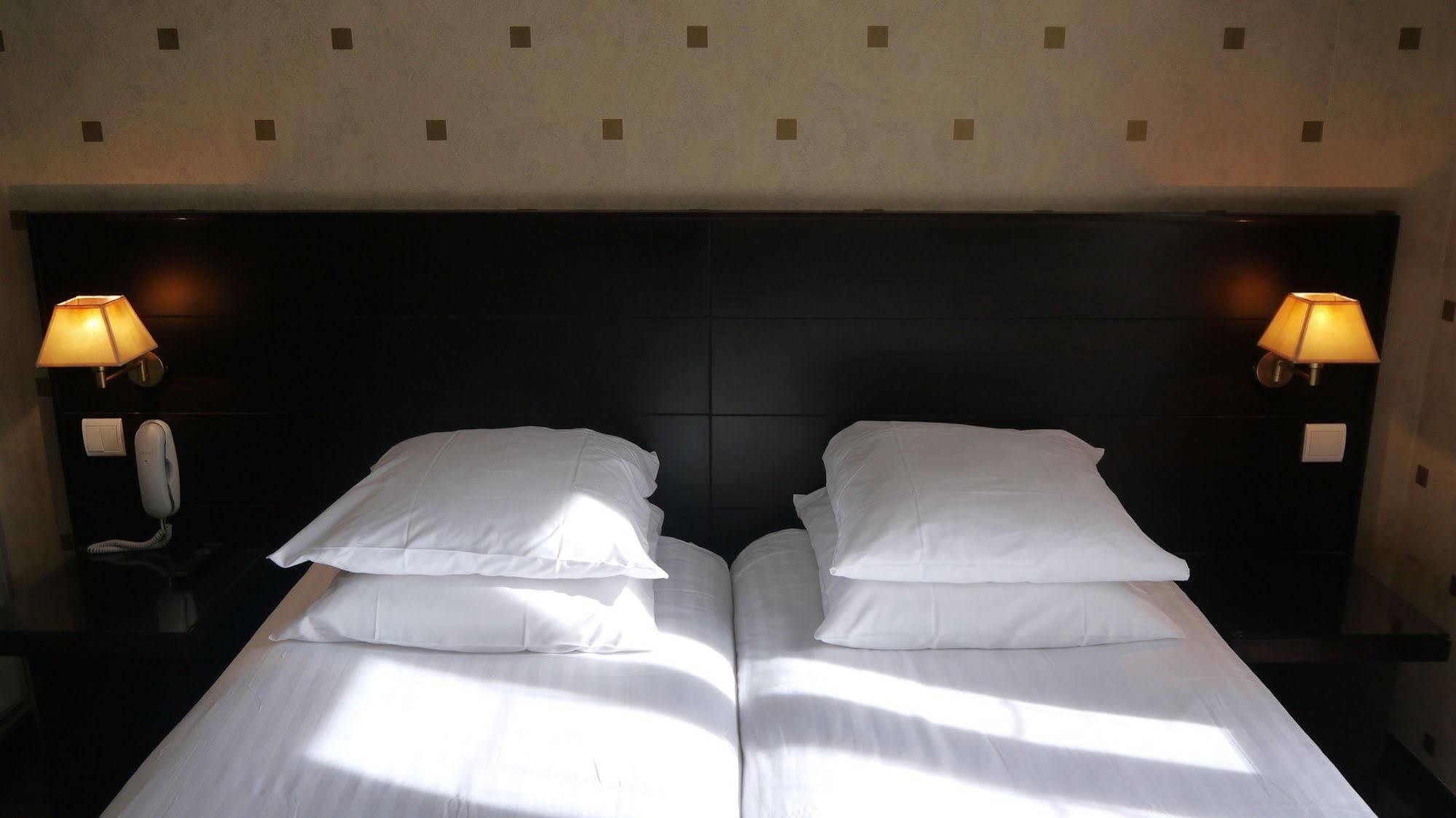 Hotel De L'exposition - Tour Eiffel